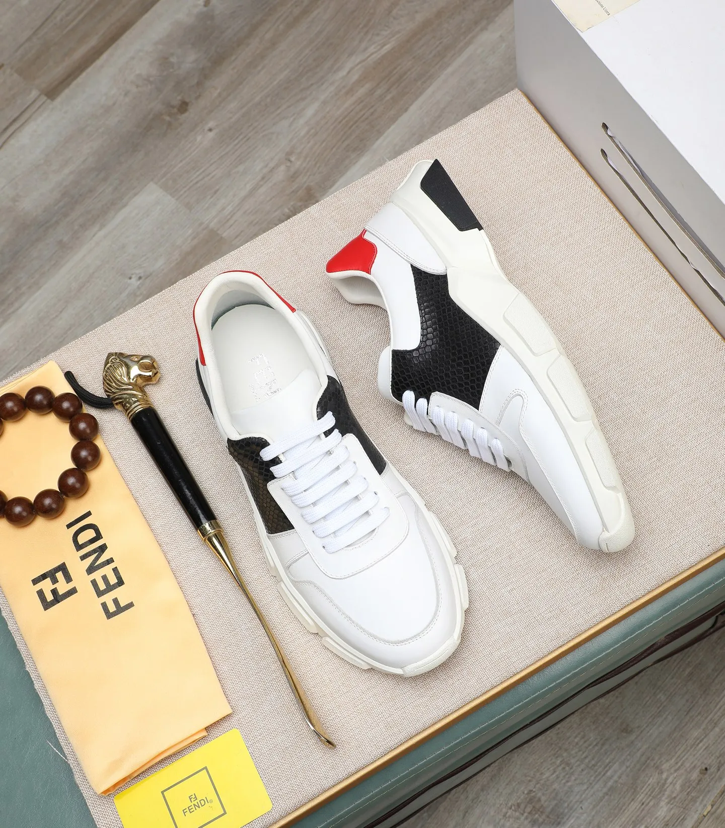 Factory price 480 🕷🕷[FENDI] Fendi fashionable casual men's shoes 🇨🇳Original official website 1:1 model opening, new models are available first 💯Not high-profile but avant-garde, simple, low-key and fashionable, super versatile style 🌿Original cowhide production ➕Pigskin lining🎋The version is comfortable on the feet, so rigorous for any small place, first-class workmanship🍍38-44 Large quantities in stock